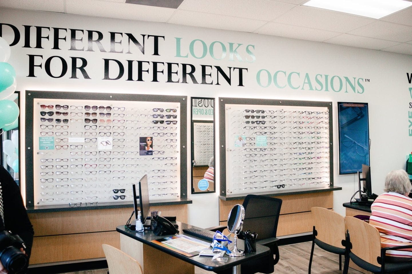 family eye doctor in Lebanon Indiana, Dr Tavel interior