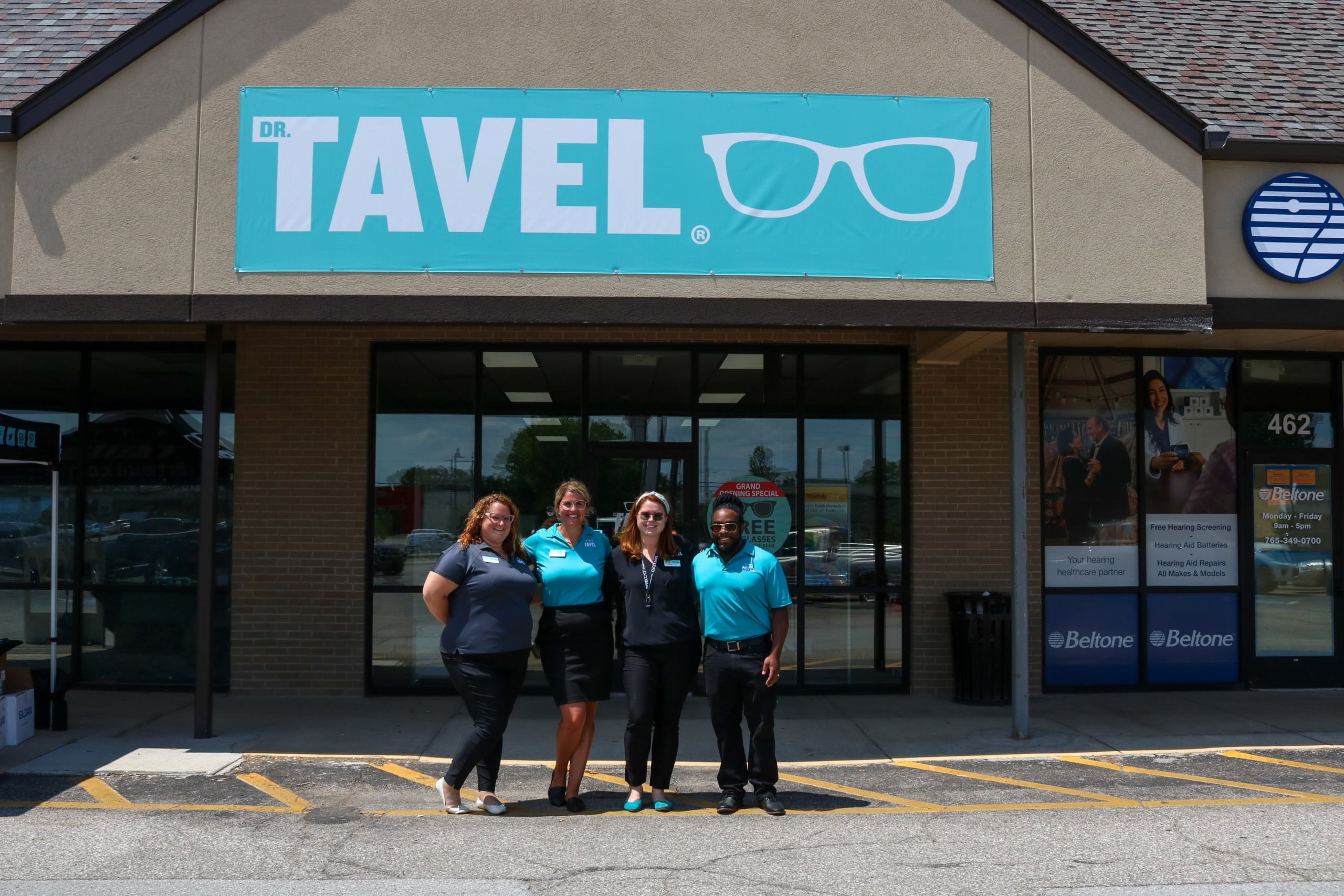 Dr. Tavel family eye doctor in Mooresville, IN, optometrist Mooresville